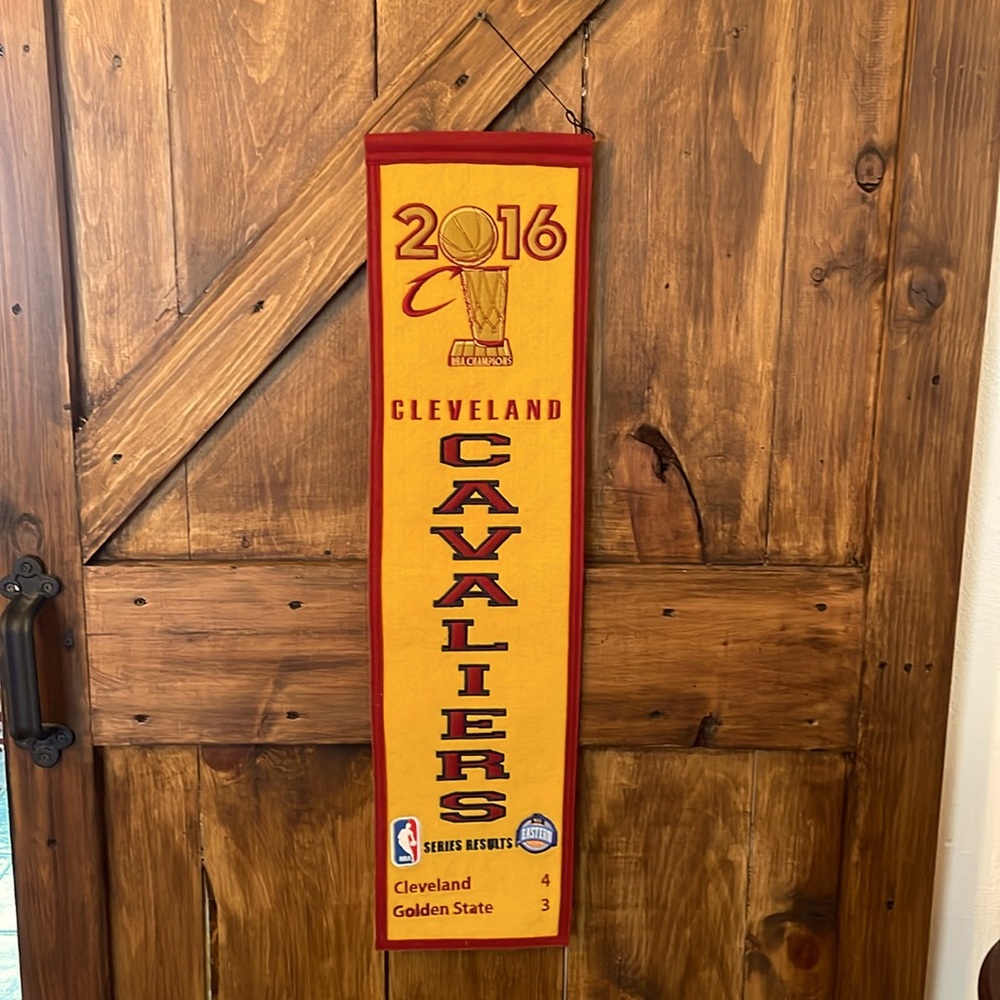 Cleveland Cavaliers 2016 Banner 8X32 Whool